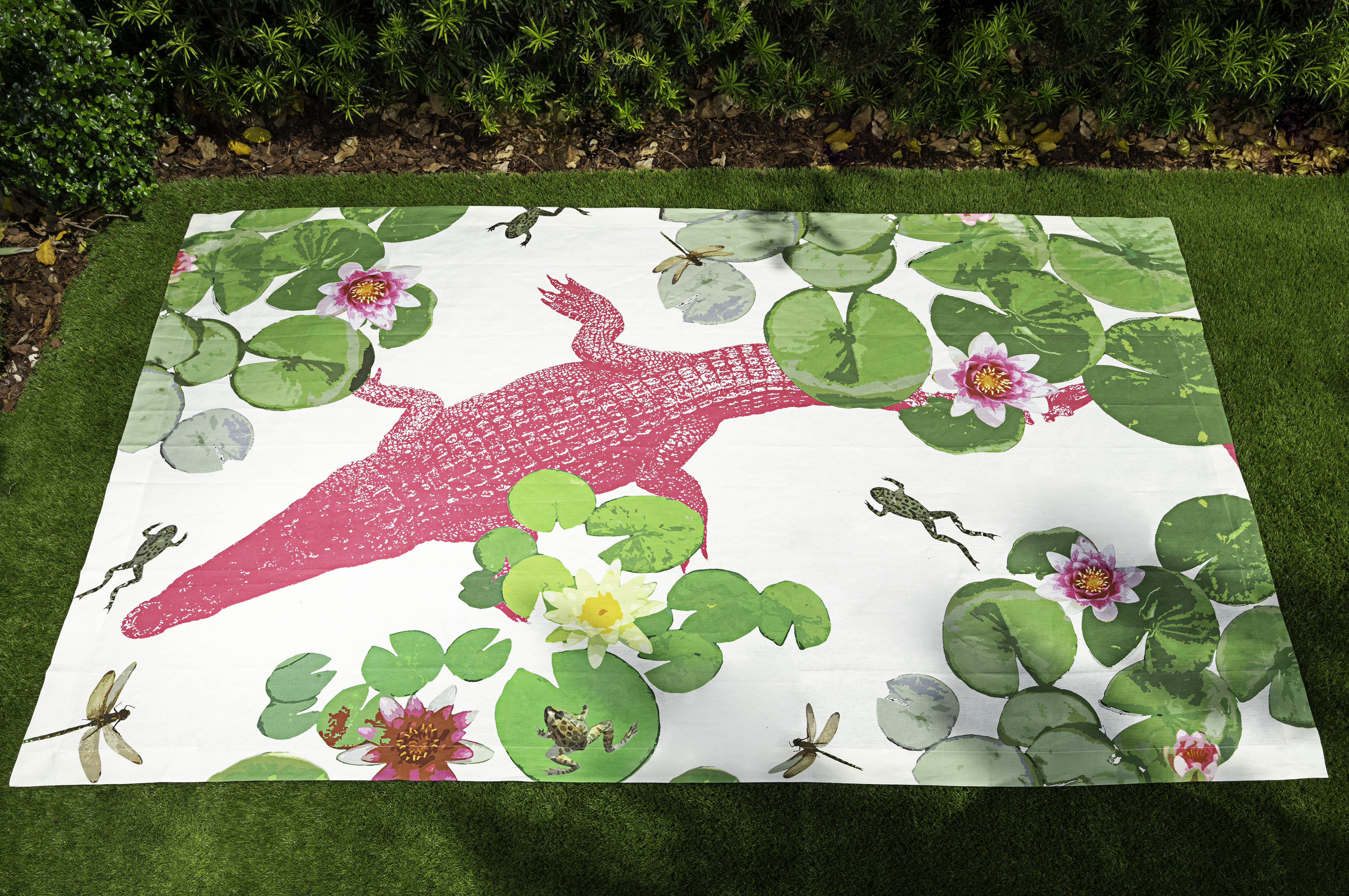 Crocodile Tablecloth 100% Italian Linen